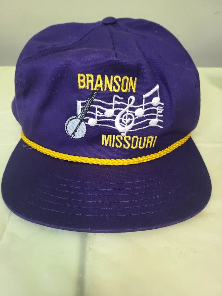 Бейсбольная кепка Branson Missouri фиолетовая золотистая кожаная отделка пряжка сделано в США - Изображение 1 из 4