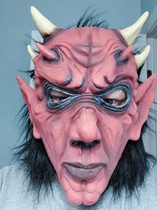Scary Creepy Devil Monster Mask Halloween Haunted House Party - Picture 1 of 9