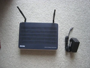 BILLION 3/4G-LTE WIRELESS-N ADSL ROUTER - Picture 1 of 4