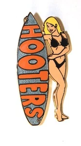 HOOTERS SURFER GIRL BLONDE SILVER SURFBOARD BLACK BIKINI BATHING/SWIM SUIT PIN - Picture 1 of 3