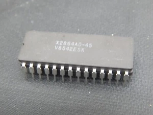 XICOR X2864AD-45 EEPROM 8KX8 28 PIN CDIP ELECTRICALLY ERASABLE - FAST SHIPPING - Picture 1 of 2