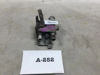 Adaptador de refrigerante de motor Mazda 6 2008 2,3 L  Foto 1 de 4