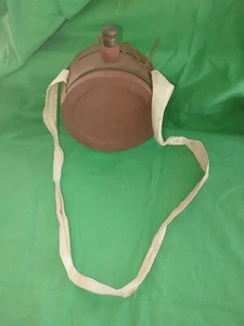 ANTIQUE PRIMITIVE OLD WOODEN CANTEEN KEG BARREL - IRON BANDED - Picture 1 of 13