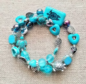 Blue Sea Turtle, Czech Glass Antique Silver Howlite Beaded Memory Wire Bracelet - Picture 1 of 1