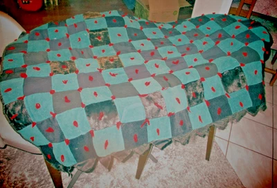 Heavy Vintage Hand Tufted Winter Patchwork Quilt Cutter 53" x 36" - Image 1 of 4