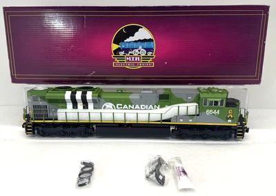 MTH Premier 20-21499-1 Canadian Pacific Military SD70ACe Diesel PS.3 O Used 6644 - Image 1 of 4
