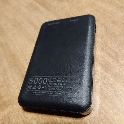 Banco de alimentación portátil Codi 5000 mAh paquete portátil portátil  Foto 1 de 4