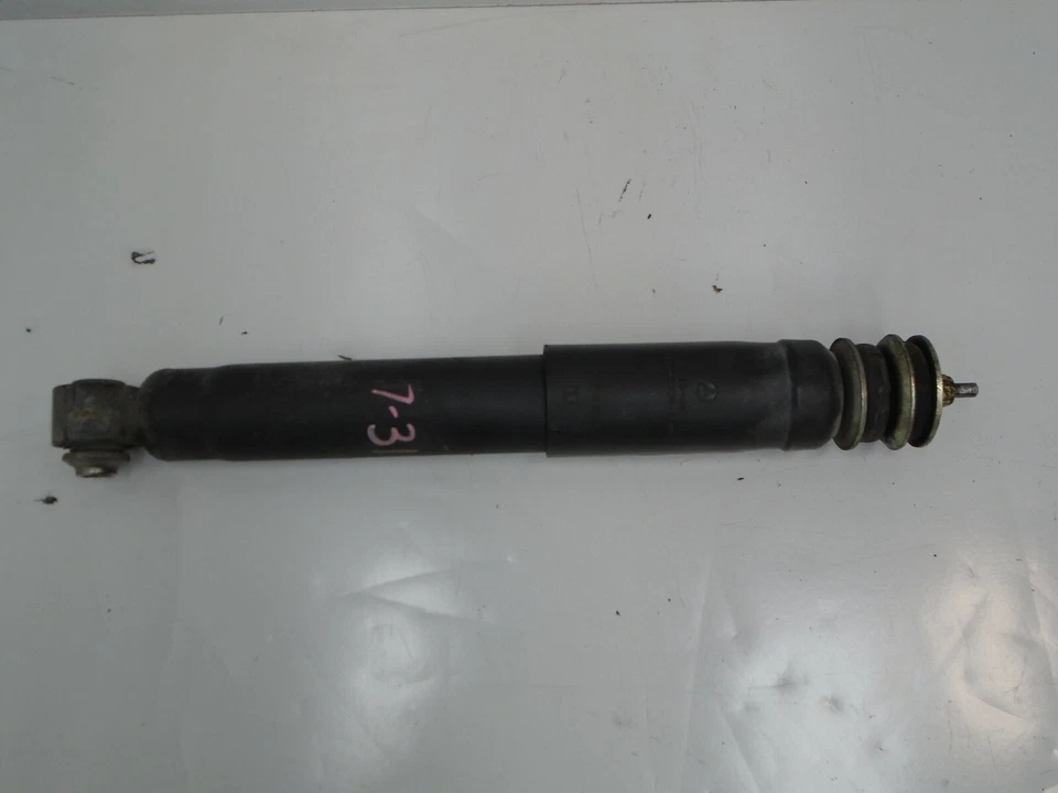 AMORTIGUADOR DE PUNTAL MERCEDES-BENZ ML320 2003 A1633261100 OEM YD91259 Foto 1 de 4