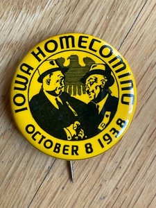 1938 Iowa Hawkeyes Football Homecoming Badge Pin Button - Nile Kinnick Heisman - Picture 1 of 2