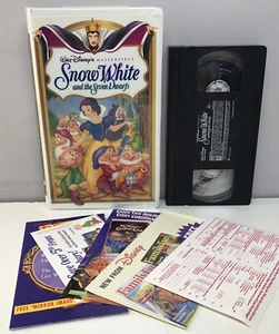 Snow White & the Seven Dwarfs VHS Disney Tape Masterpiece Inserts Nearly New! - Picture 1 of 14