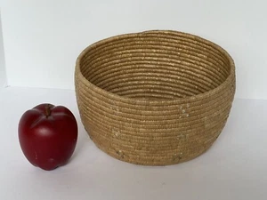 C 1900 Eskimo Native American coiled basket - Picture 1 of 7