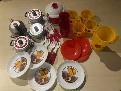 Sammlung altes Puppengeschirr Plastik Gowi Made in France Küche Vintage Kinder - Bild 1 von 4