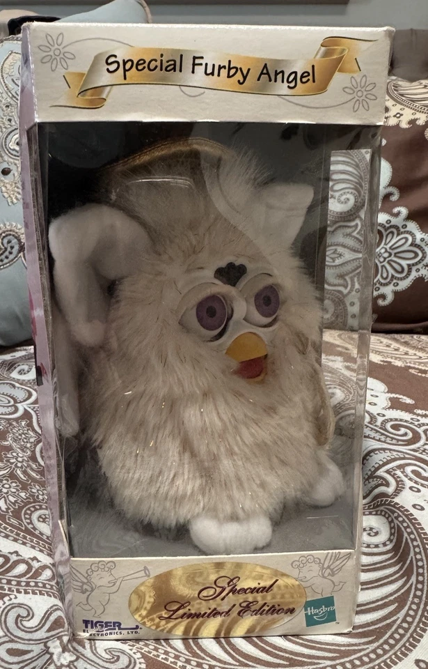 Special Limited Edition Furby Angel 2000 Hasbro/ Tiger Vintage DAMAGED BOX