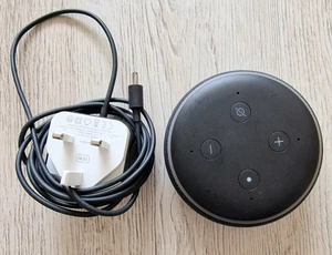 Amazon Echo Dot 3rd Generation Alexa Smart Speaker Black/Charcoal Model D9N29T - Picture 1 of 4