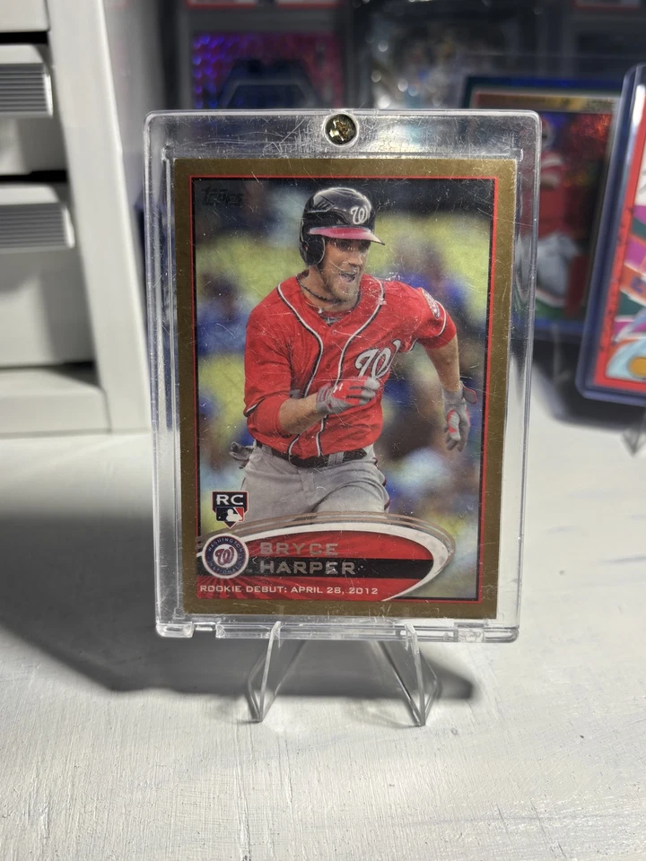 Serie de actualización Topps 2012 - debut de novato Bryce Harper #US183 dorado/2012 (RC) Foto 1 de 4