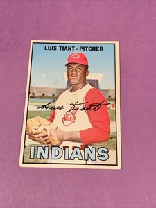 1967 Topps #377 Luis Tiant Cleveland Indians - Picture 1 of 2