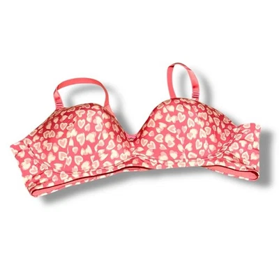 Бюстгальтер пуш-ап Torrid Curve женский размер 50C без проволоки с принтом в виде розового сердца - Изображение 1 из 4