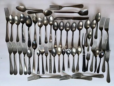 Lote de 51 cubiertos mixtos vintage. Con cuchara y cuchillo Twa Foto 1 de 4