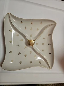 Arnart FLEUR DE LIS Candy/Nut/Relish Dish. EUC. MCM. Porcelain #5409 Japan - Picture 1 of 5