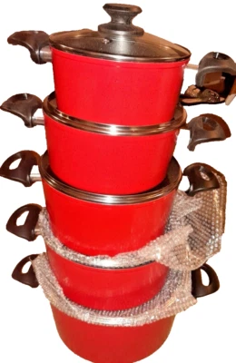 HONHEY 10 pcs non stick concord set red color 5 pat 5 tops - Image 1 of 4