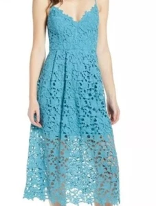 Neu ASTR The Label Spitzen Midikleid AQUA Größe XS - Bild 1 von 7