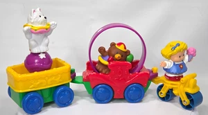 Fisher Price Little People Parading Pals Zirkus Schwimmzug 2003 Animationsvideo - Bild 1 von 8