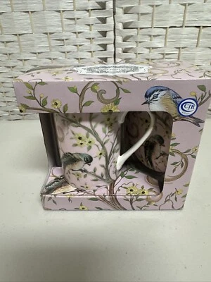 9 fl. oz. Taza de té de café Kent Pottery con tapa - diseño de gorrión rosa de Valerie Foto 1 de 4