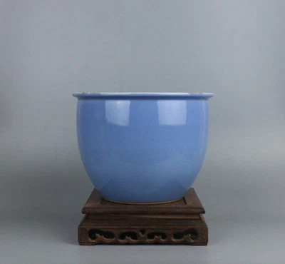 China Qing Dy old blue color glaze porcelain carved round pot jar - Image 1 of 4