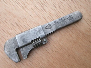 Chiave regolabile da 5": A-1 mossberg co,. PAT.1902 - Foto 1 di 8