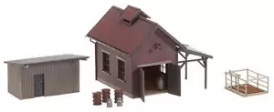 130525 Faller Matadero con Accesorios Escala Ho 1:87 Kit de Montaje Prepintada - Imagen 1 de 2