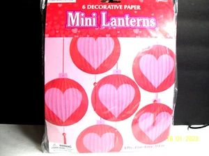Mini Lanterne di Carta San Valentino Cuore 4,5 Pollici Decorazioni (Confezione da 6) - Foto 1 di 2