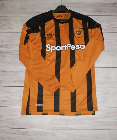 Hull City 2017 - 2018 Home football shirt jersey Umbro Long Sleeve size S Cover