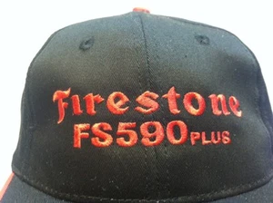 NUEVO SIN ETIQUETAS FIRESTONE FS590 PLUS PUBLICIDAD CAMIONERO SOMBRERO NEGRO ROJO - Imagen 1 de 8