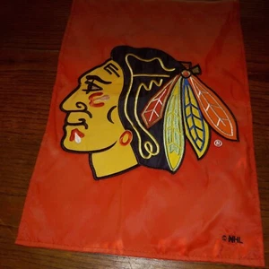 Chicago Blackhawks Hockey Embroidered Garden Flag - Picture 1 of 4