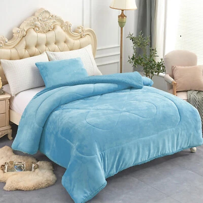 Juego de edredón alternativo de plumón de 3 piezas y edredón reversible Sherpa Borrego Foto 1 de 4