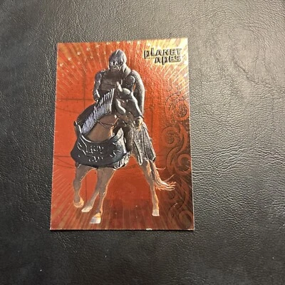 Jb6b Planet Of The Apes Foil Embossed Topps 2001 F6 Gorilla Soldier On Horse - Image 1 of 2