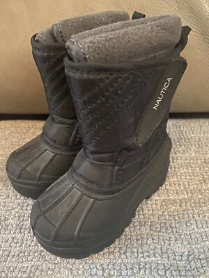Bota NAUTICA para niños pequeños para clima de nieve NT127K negra/negra Foto 1 de 4