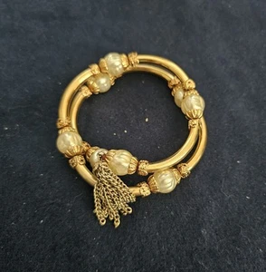 Vtg MIRIAM HASKELL Baroque Pearl Beaded Gold Tone Tassels Fringe Wire Bracelet - Picture 1 of 4