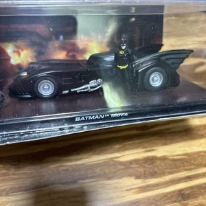Batman Automobilia Batmobile from Batman Movie Diecast Eaglemoss - Picture 1 of 9