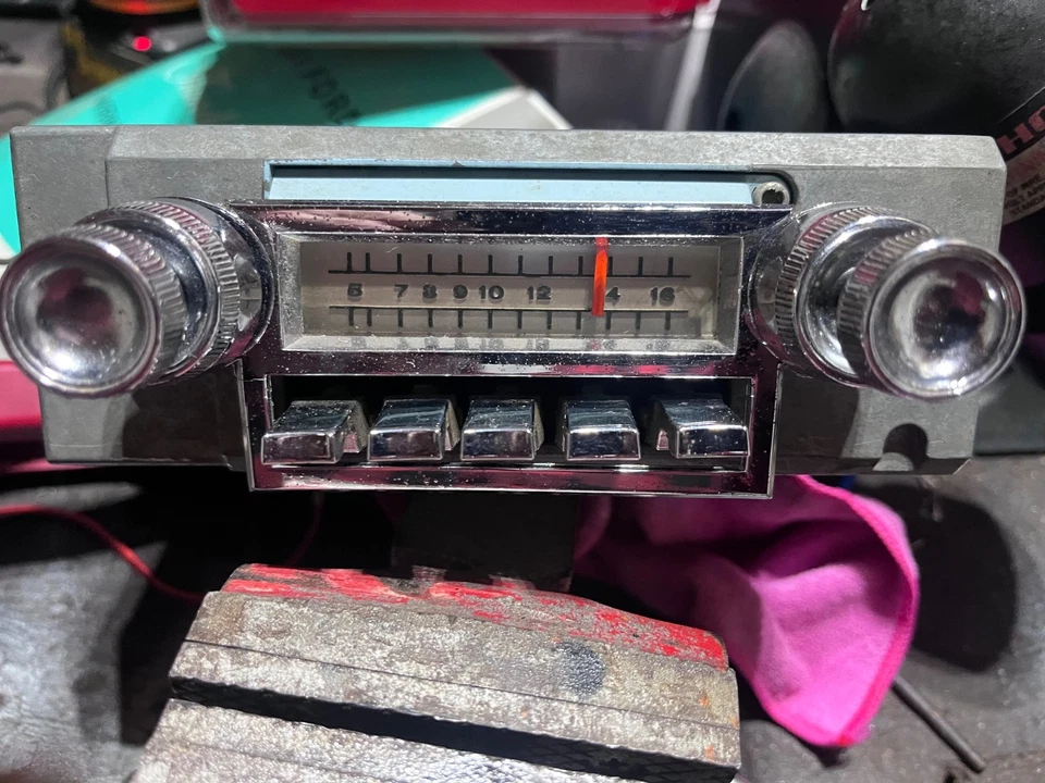 1964-66 Ford Thunderbird AM Radio - Image 1 of 2