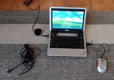 Mini Netbook Dell Inspiron 910 con HD de estado sólido y wi-fi. Windows XP. Foto 1 de 4