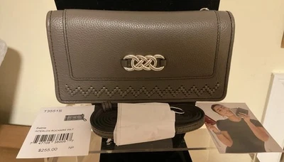 CARTERA BANDOLERA SABLE FABULOSA Y FUNCIONAL NUEVA CON ETIQUETAS BRIGHTON INTERLOC ROCKMORE PRECIO DE VENTA SUGERIDO POR EL FABRICANTE $255 Foto 1 de 4