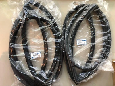 FOR NISSAN SUNNY KB310 210 COUPE Windshield WINDSCREEN GLASS SEAL RUBBER - Image 1 of 3