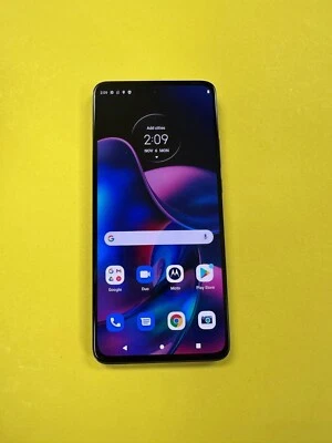 摩托罗拉 Edge 2022 XT2205 - 256GB(解锁)状况完好 — 第 1/2 张图片