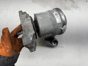 2020 2021 2022 2023 FORD EXPLORER 4WD 2.3 ENGINE MOTOR LEFT SIDE MOUNT INSULATOR - Picture 1 of 7