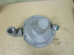 NEW FISHER Y600-1313 PRESSURE REDUCING REGULATOR VALVE 1" NPT - Picture 1 of 7
