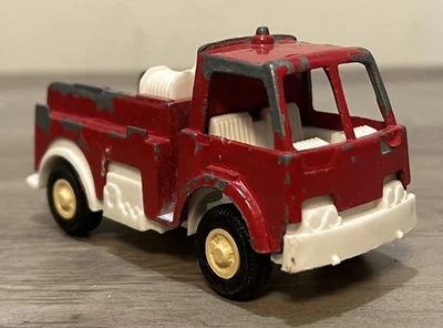Camión bombeo de bomberos Tootsie Toy 1970 vintage hecho en Chicago Illinois EE. UU. América Foto 1 de 4
