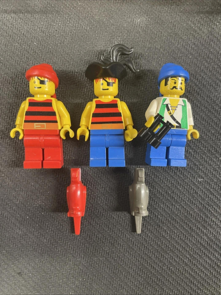 LEGO Sistema Piratas Minifigura Lote x3 con Loros De Colección Años 90 Foto 1 de 3