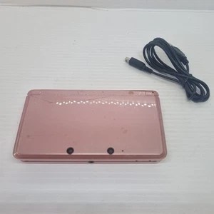 Nintendo 3DS Coral Pink Console W/ Charger Good Tested & Working Condition Pal - Bild 1 von 11