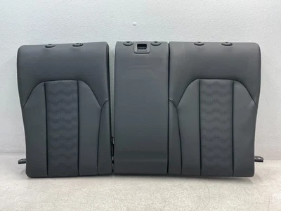 21 22 23 24 宝马 M3 G80 后上部左座垫黑色 1614 原始设备制造商 — 第 1/4 张图片